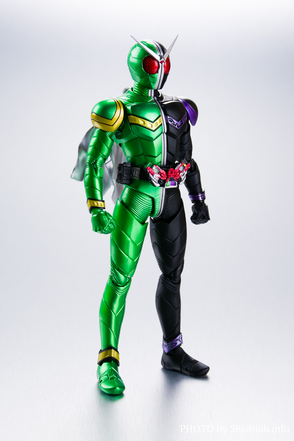 レビュー】S.H.Figuarts（真骨彫製法）仮面ライダーW サイクロン 